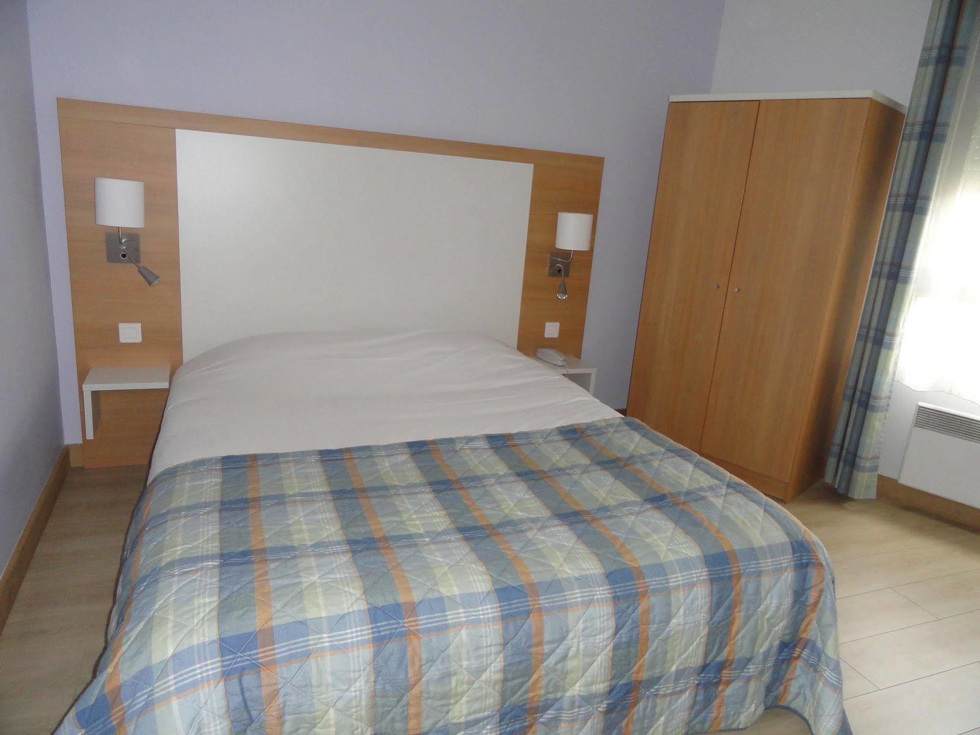 The Originals City, Hotel Continental, Poitiers Luaran gambar